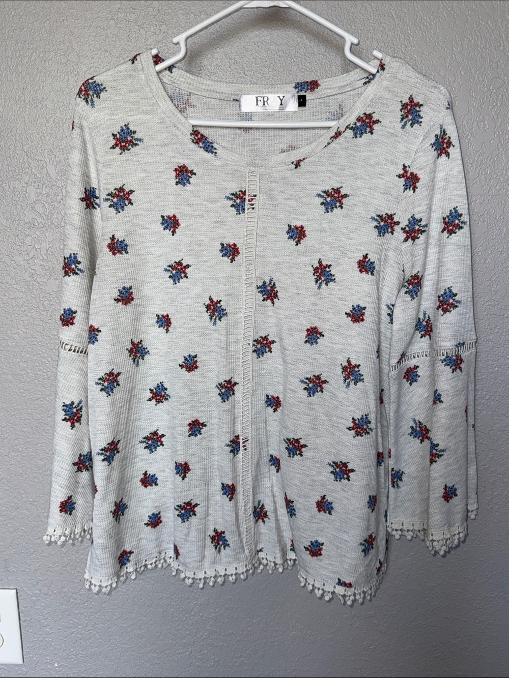 FRAY Cream Floral Crochet-Trim Top